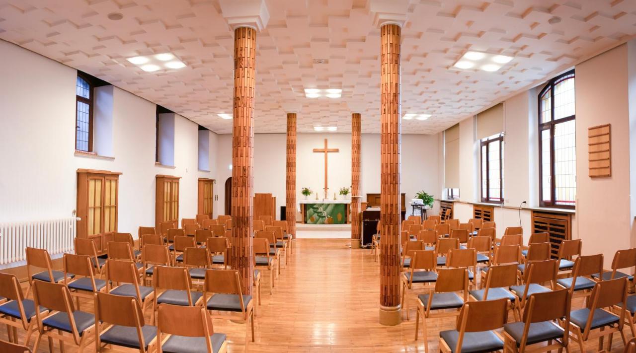 Saechsisches Gemeinschafts-Diakonissenhaus Zion E. V. Aue  Exterior foto